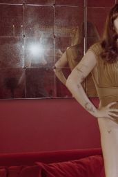 Ariela Barer: