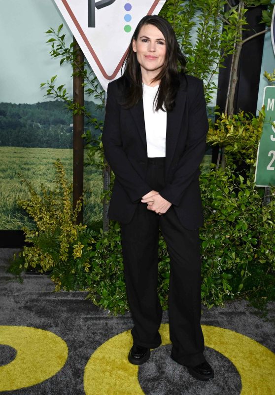 Clea DuVall