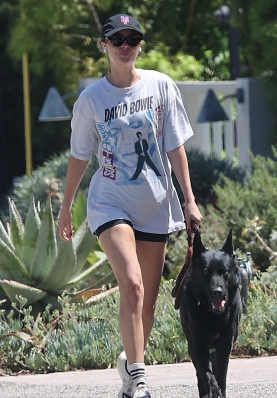 Dakota Johnson: Casual Cool and Canine Companion in Malibu