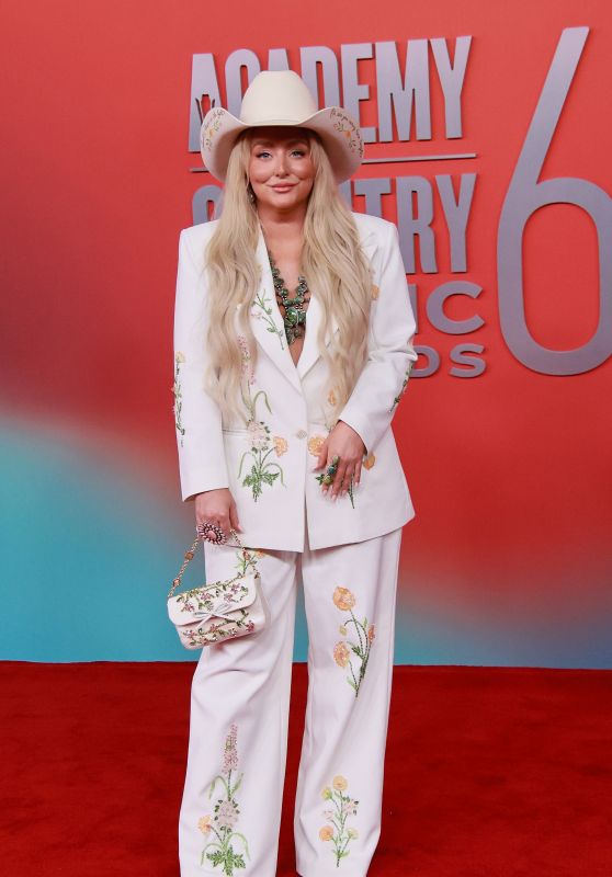 Elle King