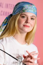Elle Fanning