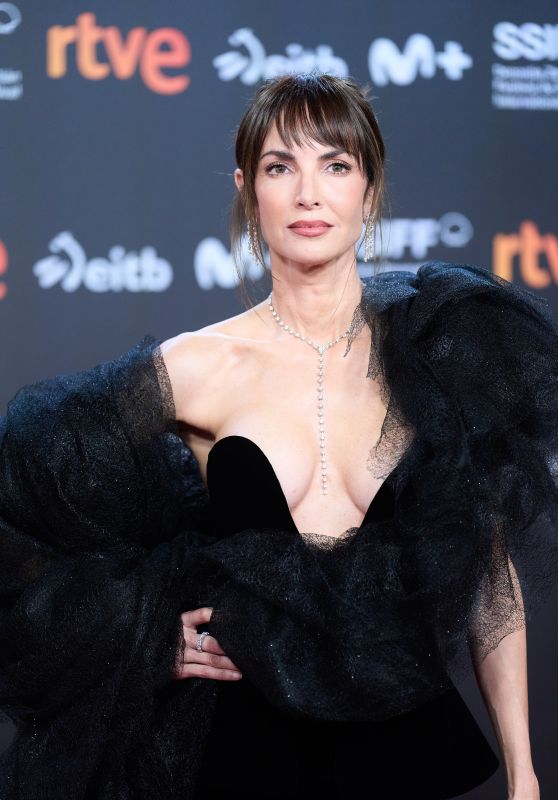 Eugenia Silva Dazzles in Opera Noir Glamour at San Sebastian Film Festival