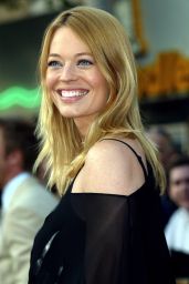 Jeri Ryan