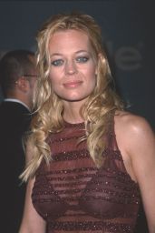 Jeri Ryan