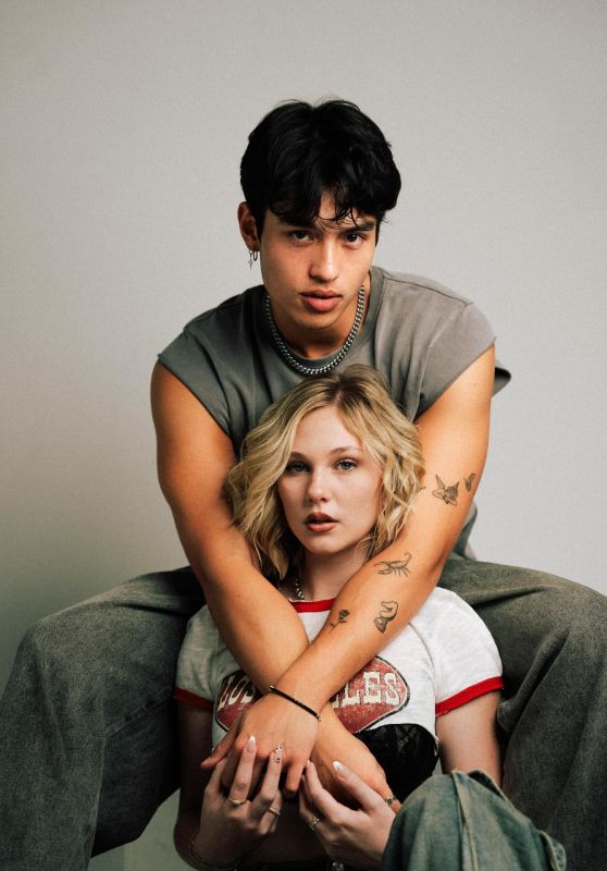Lily Brooks O’Briant: Embracing Edgy Romance in New Photoshoot