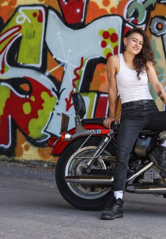 Rosabell Laurenti Sellers: Rebel Chic on Two Wheels!