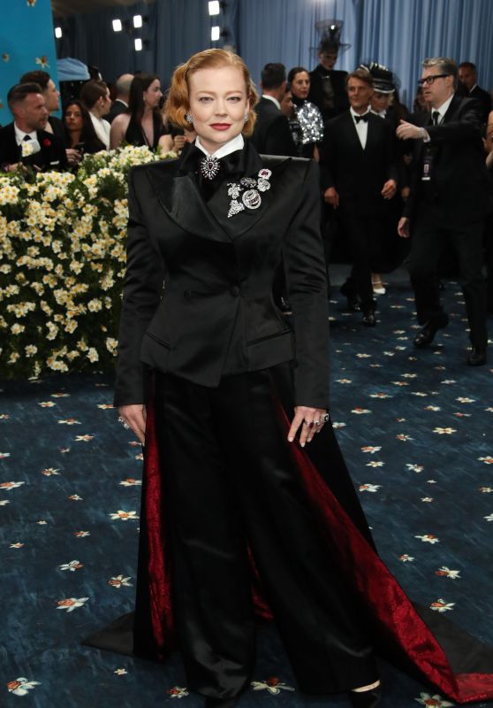 Sarah Snook