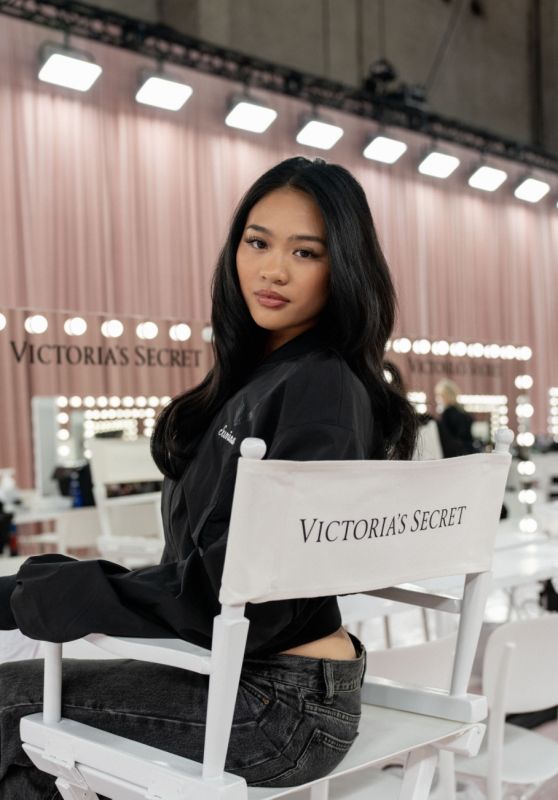 Sunisa Lee: From Olympic Gold to Victoria